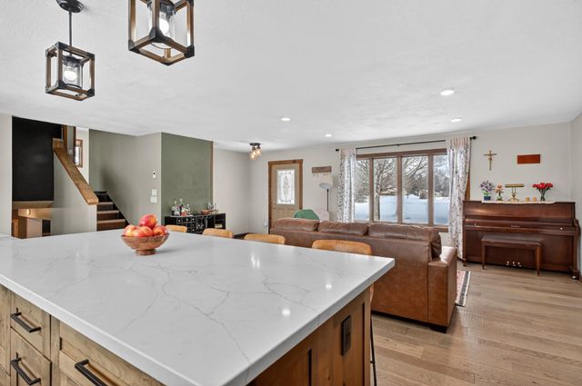 3302 Carneva NE, Alexandria, MN 56308