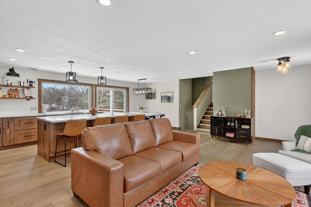 3302 Carneva NE, Alexandria, MN 56308