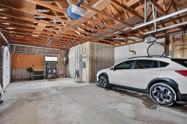 3302 Carneva NE, Alexandria, MN 56308