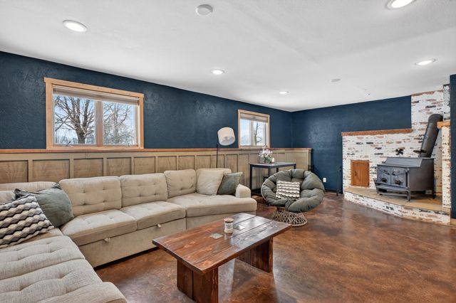 3302 Carneva NE, Alexandria, MN 56308