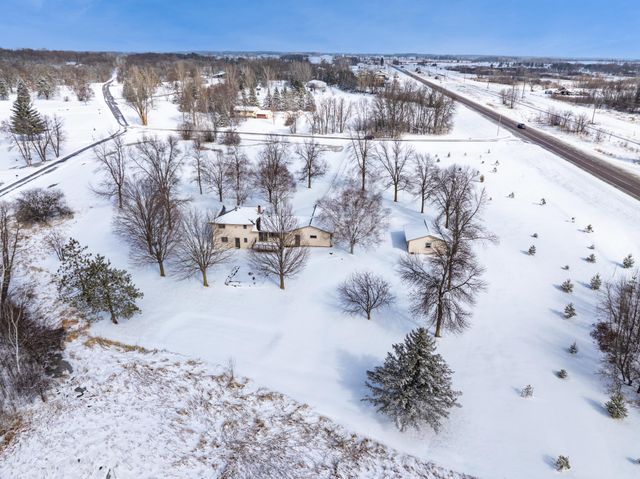 3302 Carneva NE, Alexandria, MN 56308