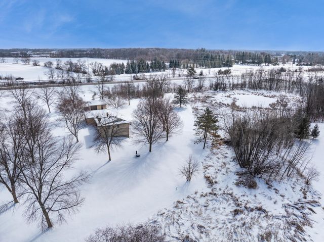 3302 Carneva NE, Alexandria, MN 56308