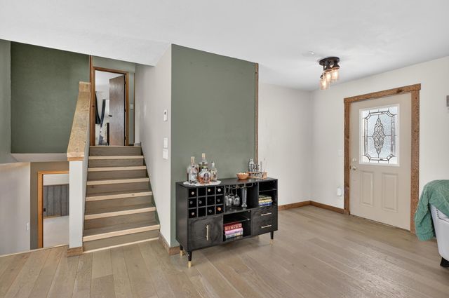 3302 Carneva NE, Alexandria, MN 56308