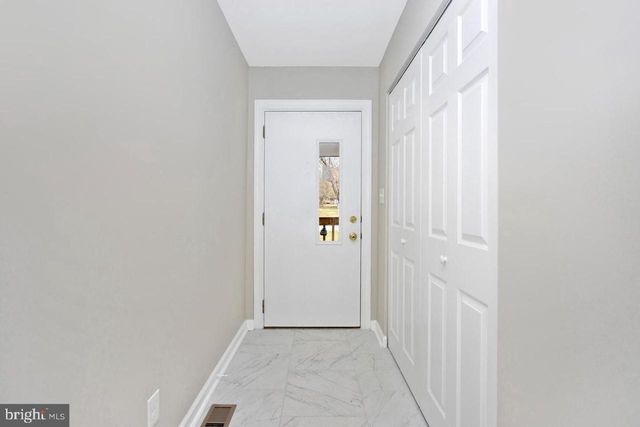 6738 ALLVIEW DR, Columbia, MD 21046