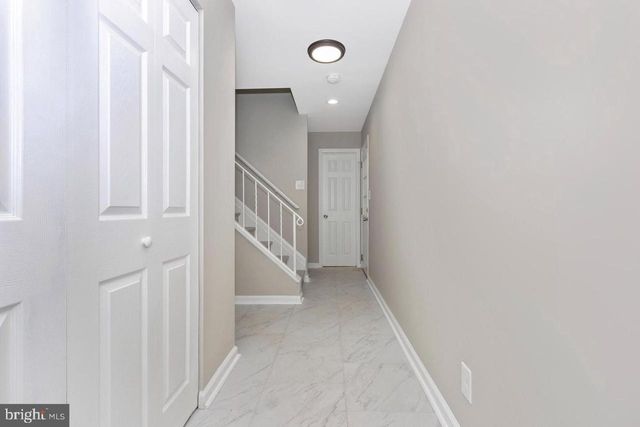 6738 ALLVIEW DR, Columbia, MD 21046