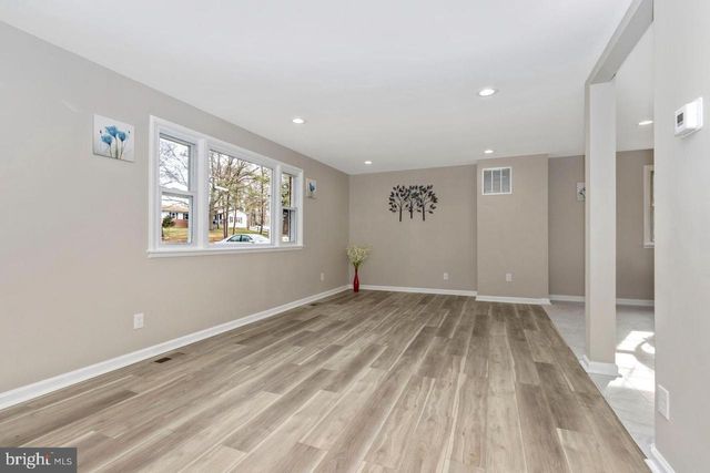 6738 ALLVIEW DR, Columbia, MD 21046