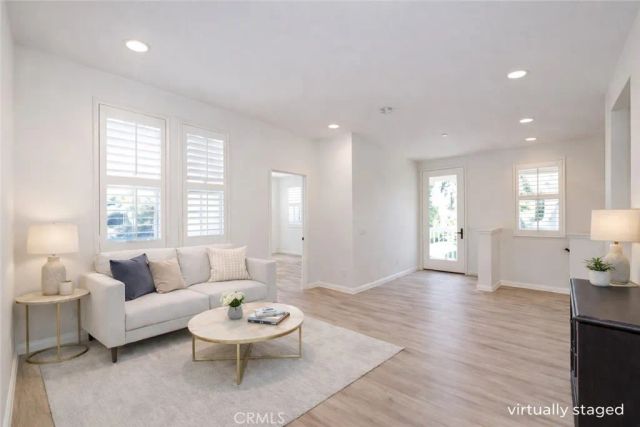 115 Hollow Tree, Irvine, CA 92618