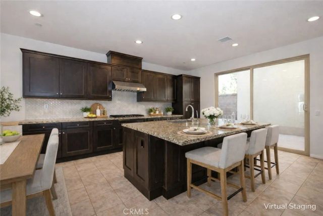 115 Hollow Tree, Irvine, CA 92618