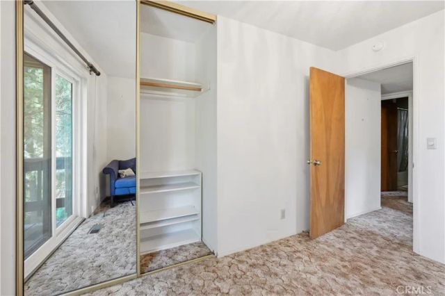 24036 Cresta, Crestline, CA 92325