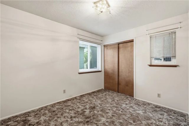24036 Cresta, Crestline, CA 92325