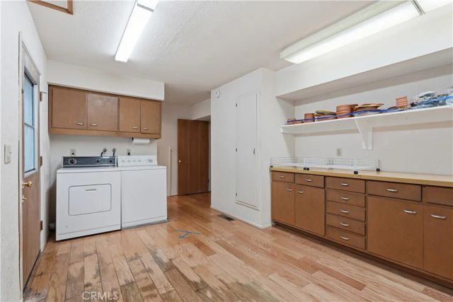 24036 Cresta, Crestline, CA 92325