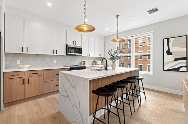 27 Guild Street 101, Boston, MA 02119