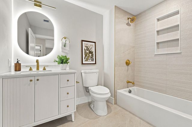 27 Guild Street 101, Boston, MA 02119