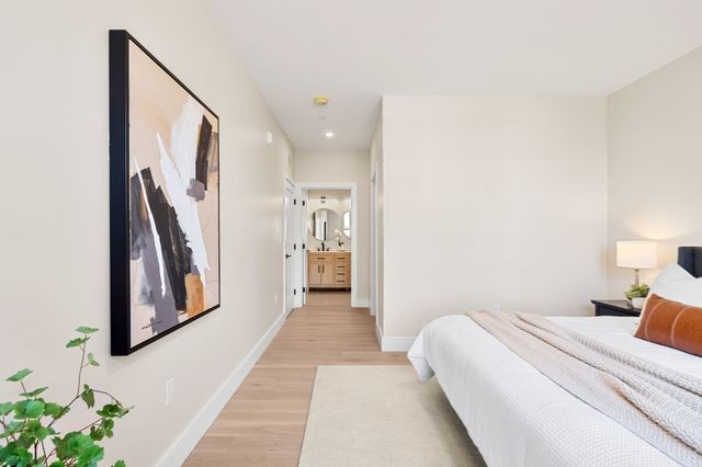 27 Guild Street 101, Boston, MA 02119