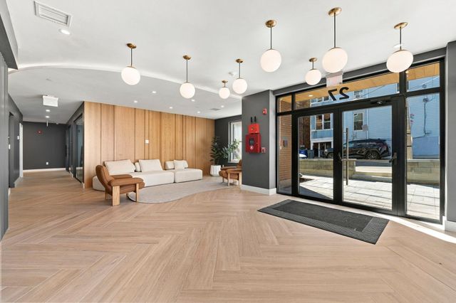 27 Guild Street 101, Boston, MA 02119