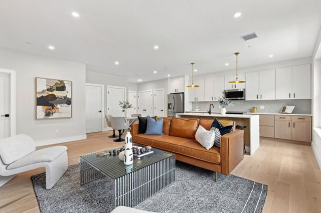 27 Guild Street 101, Boston, MA 02119