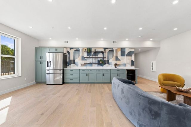 27 Guild Street 101, Boston, MA 02119