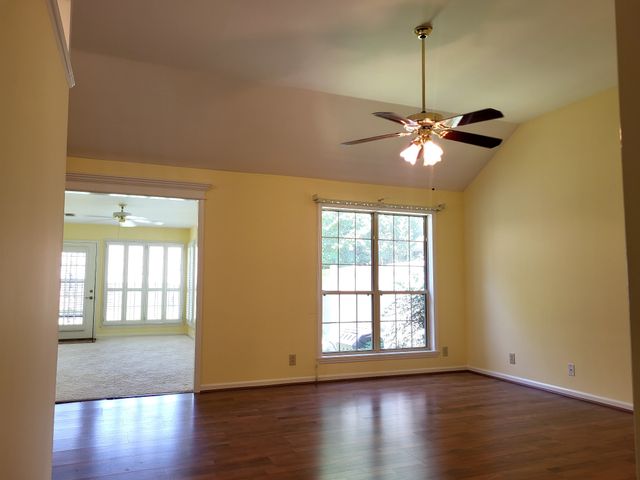 2222 River Rock Xing, Murfreesboro, TN 37128