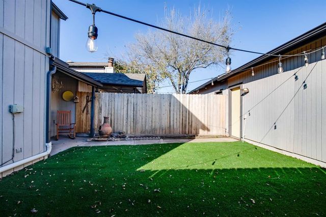 14012 Crossing Way E, Edmond, OK 73013