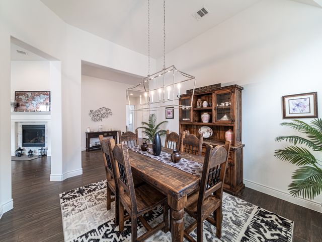 3917 Redbud Drive, Aubrey, TX 76227