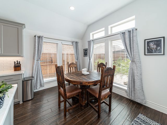 3917 Redbud Drive, Aubrey, TX 76227