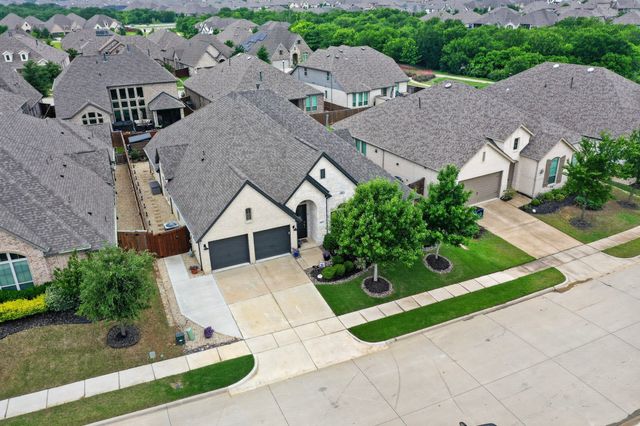 3917 Redbud Drive, Aubrey, TX 76227