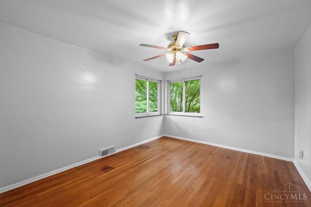 3044 Coral Park Drive, Cincinnati, OH 45211