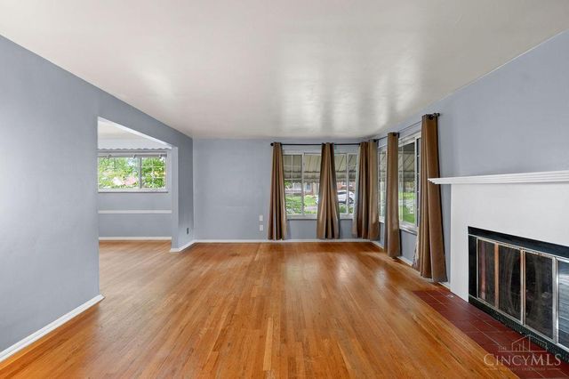 3044 Coral Park Drive, Cincinnati, OH 45211