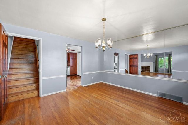 3044 Coral Park Drive, Cincinnati, OH 45211