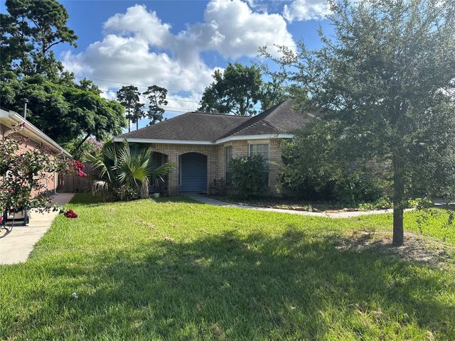 10915 Kentington Oak Drive, Humble, TX 77396