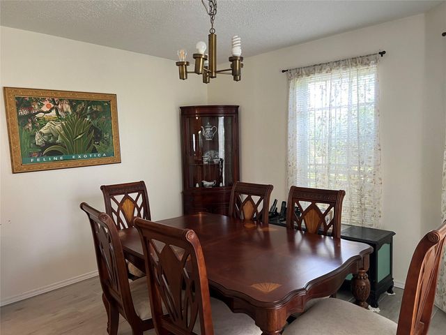 10915 Kentington Oak Drive, Humble, TX 77396