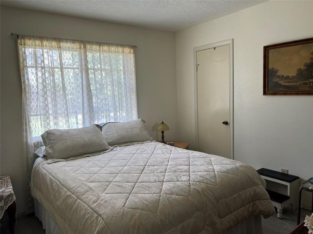 10915 Kentington Oak Drive, Humble, TX 77396