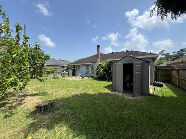 10915 Kentington Oak Drive, Humble, TX 77396