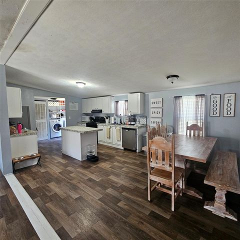 139 Malcolm Street, Ames, TX 77575