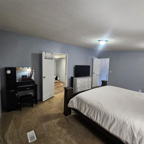 139 Malcolm Street, Ames, TX 77575