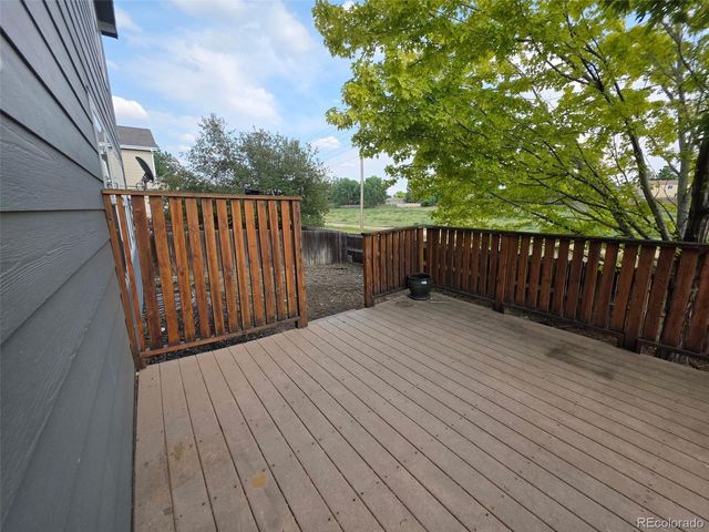 16556 E Phillips Lane, Englewood, CO 80112