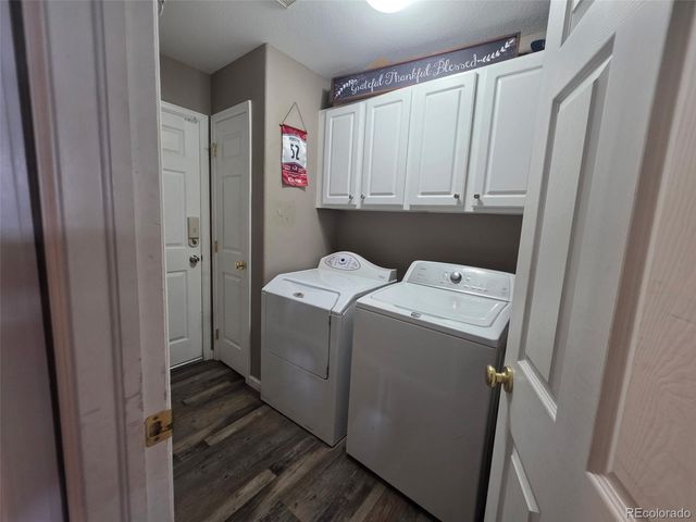 16556 E Phillips Lane, Englewood, CO 80112