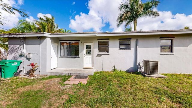 1610 NW 9th Ct, Homestead, FL 33030