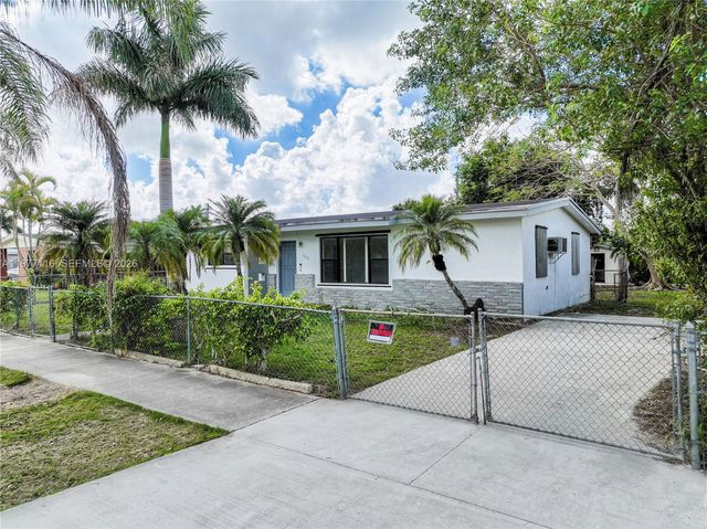 1610 NW 9th Ct, Homestead, FL 33030