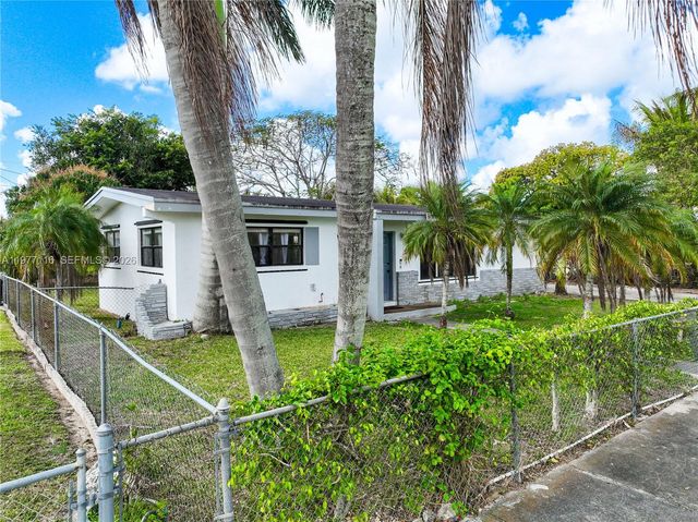 1610 NW 9th Ct, Homestead, FL 33030