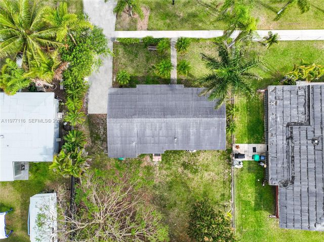 1610 NW 9th Ct, Homestead, FL 33030