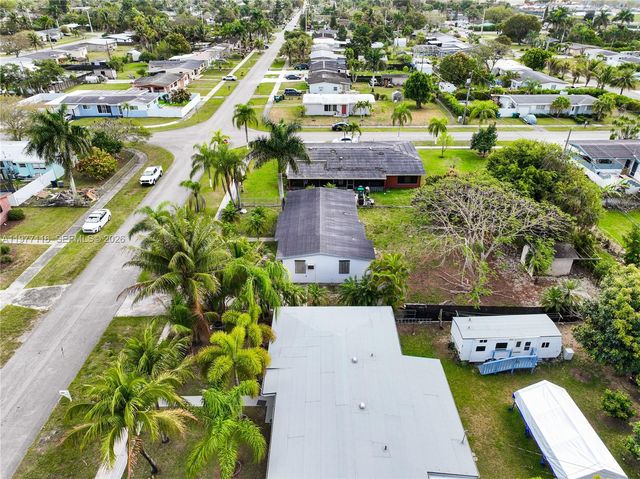 1610 NW 9th Ct, Homestead, FL 33030