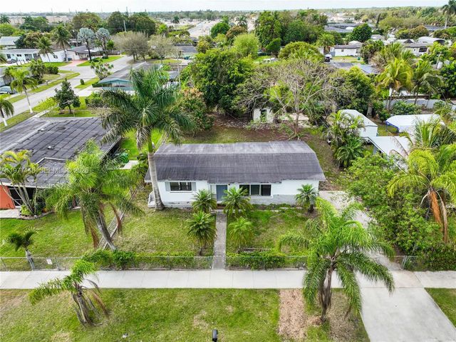1610 NW 9th Ct, Homestead, FL 33030