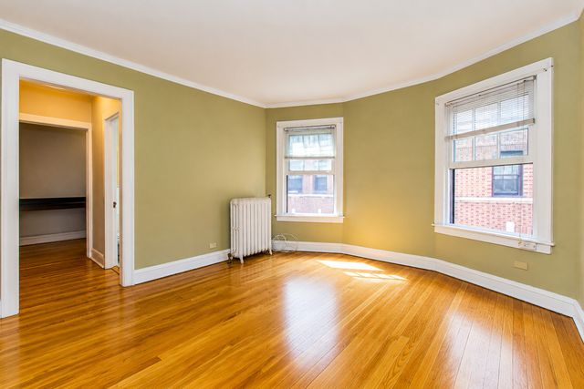2328 N Lincoln Park West Avenue 4A, Chicago, IL 60614