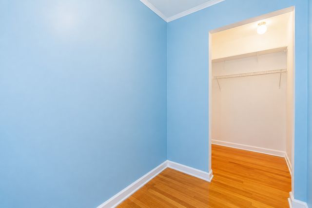 2328 N Lincoln Park West Avenue 4A, Chicago, IL 60614
