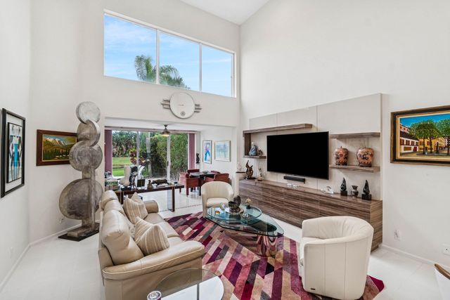 6237 San Michel Way, Delray Beach, FL 33484