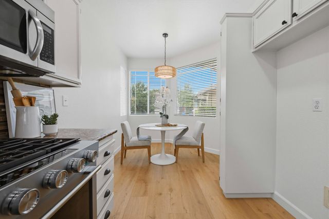 118 Farham, Folsom, CA 95630