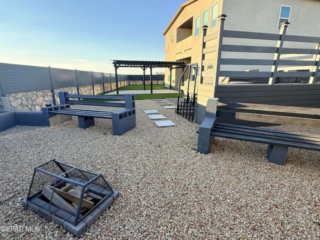 7816 ENCHANTED NEST Lane, El Paso, TX 79911
