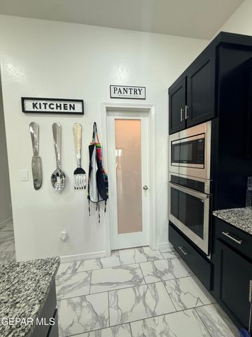 7816 ENCHANTED NEST Lane, El Paso, TX 79911