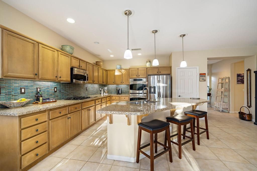 Image 15 of property listing at 61635 Tulare Lane, La Quinta, CA 92253